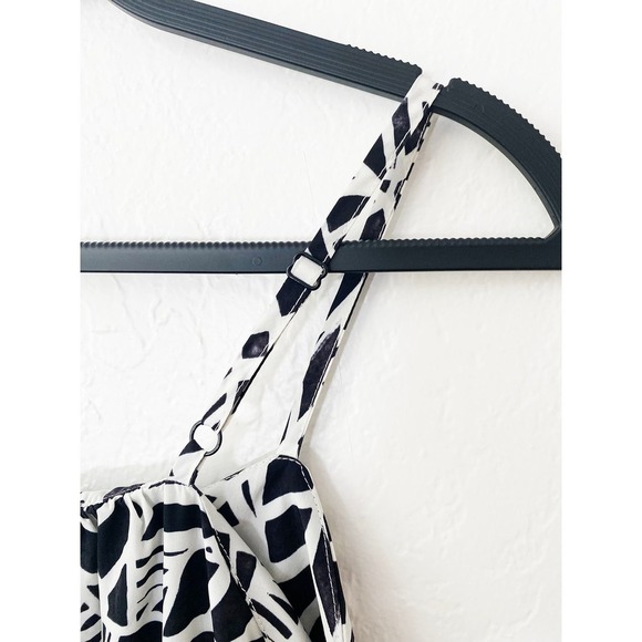 Whit Two Anthropologie Women's Claudia Swing Black White Leaf Print Mini Dress - Picture 6 of 9